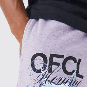 Shorts de sport pour homme en molleton français, taille élastique, confortables et décontractés, avec logo personnalisé, en vente - Product Image 4