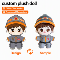 Poupée en peluche personnalisée OEM ODM, figurine mignonne de garçon avec casque de sécurité, jouet éducatif pour enfants, cadeau promotionnel