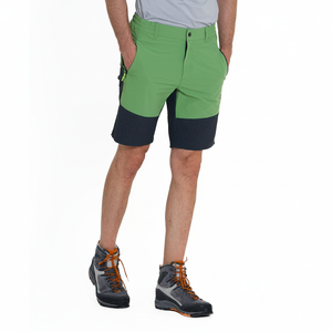 Pantaloncini da trekking di base per gli uomini - Product Image 2
