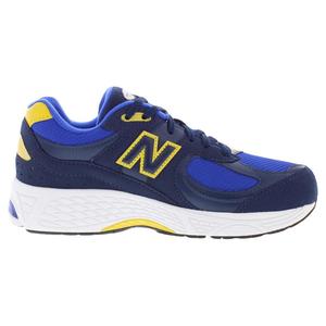 Zapatillas New Balance 2002R para Niño, Color Azul y Amarillo, Parte Superior de Malla, Diseño con Soporte - Product Image 2