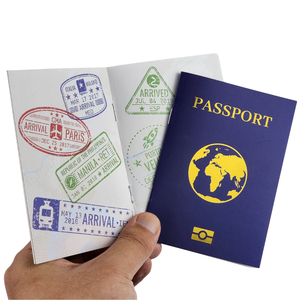 Logo personalizzato carta <span class=keywords><strong>gioco</strong></span> passaporto libro di stampa oggetti di scena giocattolo libro passaporto per bambini per <span class=keywords><strong>il</strong></span> divertimento <span class=keywords><strong>dei</strong></span> bambini - Product Image 1