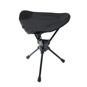 Taburete giratorio de tres patas para acampar al aire libre, silla plegable de tela Oxford de aleación de aluminio, taburete de pesca portátil ultraligero - Product Image 1