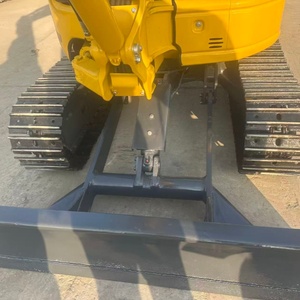 Escavatore Idraulico Usato Originale Giapponese <span class=keywords><strong>Komatsu</strong></span> PC35MR Micro Escavatore per Spazi Ultra Stretti Basso Numero di Ore Buona Qualità - Product Image 4