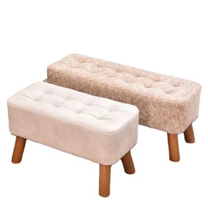 Tabouret moderne capitonné avec pieds en bois, ottoman de salon, banc à chaussures pour usage domestique - Product Image 5