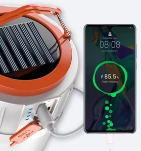 Lampe de camping solaire LED longue portée avec fonction de banque d'alimentation, lumière d'urgence et affichage électrique intelligent - Product Image 2
