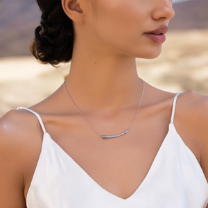 Collier en cristal en acier inoxydable 316L plaqué or PVD, durable, résistant, design minimaliste - Product Image 3