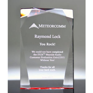 Prêmio acrílico prisma vermelho óptico alto grau Prêmio acrílico alta qualidade Troféu acrílico gravado personalizado - Product Image 3