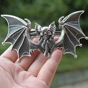 Gothic Bat Hair Clip <b>Braiding</b> Gothic Retro Style Dressing Texture Hair <b>Accessories</b> Gothic Witchy Halloween Big Bat Wing Barrette - Product Image 5