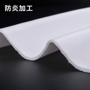 Tissu de projection rétractable pour simulateur de golf intérieur, 3 mm, 3,2 m de largeur, ignifuge, silencieux, 4K HD, personnalisable par l'usine textile - Product Image 5