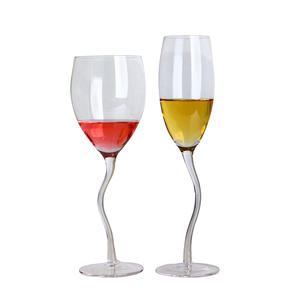 Gobelet en cristal personnalisé des fabricants verre à vin <span class=keywords><strong>soufflé</strong></span> artificiellement <span class=keywords><strong>pour</strong></span> échantillon <span class=keywords><strong>moule</strong></span> ouvert logo de tasse personnalisé - Product Image 1