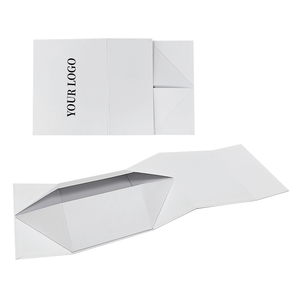 Caja de Regalo Rígida Magnética Personalizada, Económica, de Papel Blanco con Relieve, para Empacar Ropa, Peluches y Calcetines - Product Image 4