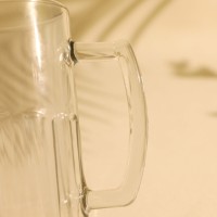 Verre à bière transparent de style américain avec poignée, capacité de 555 ml, pour les fêtes