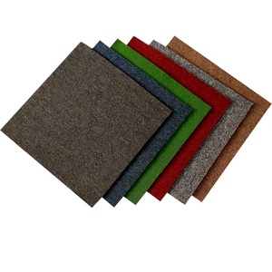 Piastrelle per Pavimenti in Moquette Autoadesive Grigie in PP <span class=keywords><strong>di</strong></span> Alta Qualità per Uffici Commerciali 50x50 - Product Image 2
