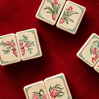 Tapis de Mahjong Américain Thème Ski de Luxe 33 Pouces en Néoprène Premium Surface Silencieuse Bord en Caoutchouc Antidérapant Design Hivernal Cousu