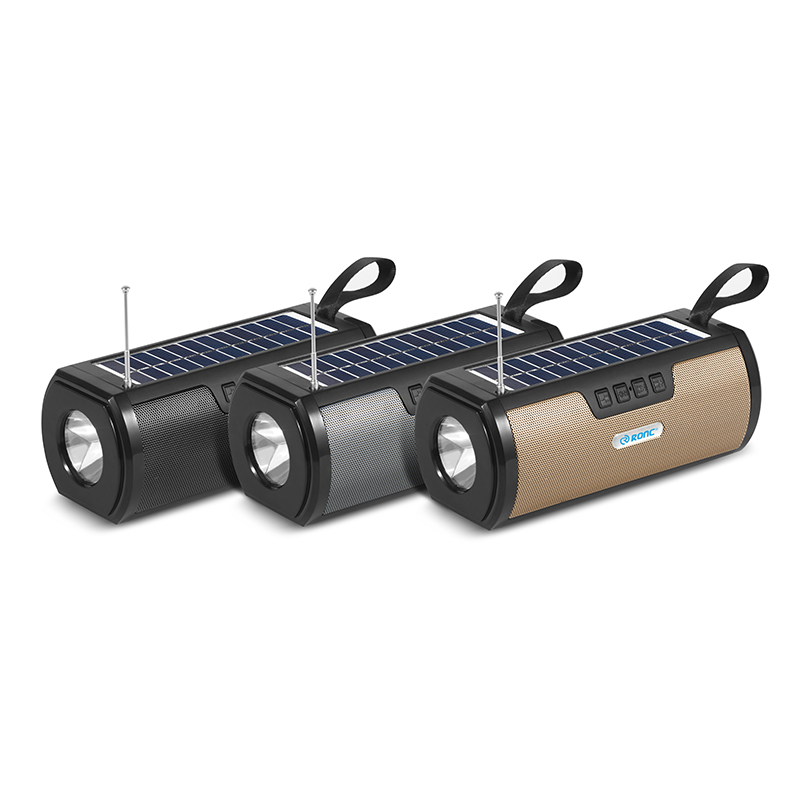 New arrival Portable Speaker Waterproof Speaker Outdoor Subwoofer Bass Wireless Speakers Loudspeaker FM with LED flashlight