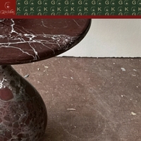 Table d'appoint ronde en marbre rouge Rosso Levanto, décoration intérieure moderne GOLDKING, base sculpturale en forme de larme, fabrication OEM ODM directe d'usine