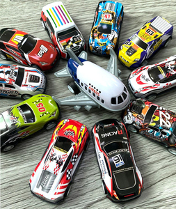 Coche de <span class=keywords><strong>juguete</strong></span> de aleación fundida a presión de dibujos animados, modelo de simulación en miniatura con fricción para niños y niñas, ¡el más vendido! - Product Image 4