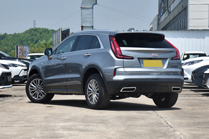 Cadillac <span class=keywords><strong>XT4</strong></span> <span class=keywords><strong>2022</strong></span> 28T FWD Versión de Lujo 2.0T Gasolina Automático SUV Compacto de Lujo Usado con Bajo Kilometraje - Product Image 5