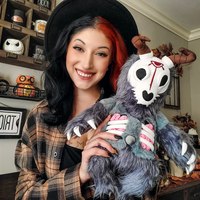 WENDIGO Cryptid Plushie Strange Fellows Wendigo Peluche Jouet à poil long Chambre Crâne Vache Peluche Animal