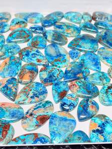 Lote al por mayor de grado AAA de alta calidad de cabujones de azurita verde Natural Shattuckite para la fabricación de joyas - Product Image 5