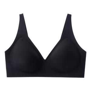 Seamless Adhesive Wire Free Breathable Deep V Bra for Plus Size Women with Adjusted Straps and Big Chest Support - Product Image 6