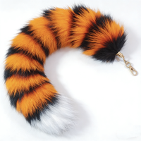 Porte-clés en fourrure de renard véritable fait main, grande taille, mignon, arc-en-ciel, avec grande queue, pour sac ou voiture