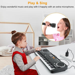 Piano numérique Db 61 touches pour enfants, clavier électrique d'apprentissage avec microphone, matériau plastique, alimenté par batterie, double usage USB - Product Image 5
