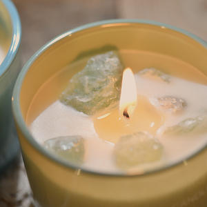 Bougie parfumée d'aromathérapie en cristal de luxe en vente chaude bougie parfumée en cristal d'arôme personnalisée en cire de soja avec cristal - Product Image 3