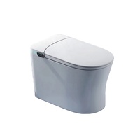 WC intelligent avec capteur de pied capacitif, désodorisation automatique, chasse d'eau par siphon, cuvette en céramique à montage au sol, siphon en S, fermeture douce