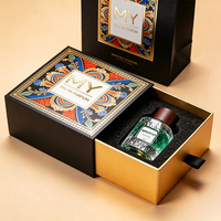 Flacon de parfum en verre vide de 100 ml avec design texturé côtelé, bouchon en bois et étiquette personnalisée, stock disponible en gros