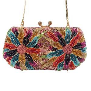 <span class=keywords><strong>Métal</strong></span> Diamant Bling Paillettes Strass Sac Mariage Soirée Sacs à main Tendance Femmes Or Cristal Fête Pochette Sac à main - Product Image 2