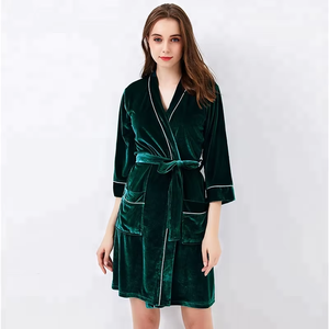 <span class=keywords><strong>Accappatoio</strong></span> da Donna in Velluto Ultra-Morbido, Stile Romantico e Traspirante, con Vita Elastica, ODM, in Vendita - Product Image 2