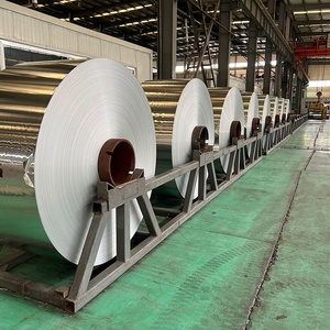 Feuille d'aluminium résistante aux hautes températures pour l'isolation industrielle et les travaux de construction - Product Image 2