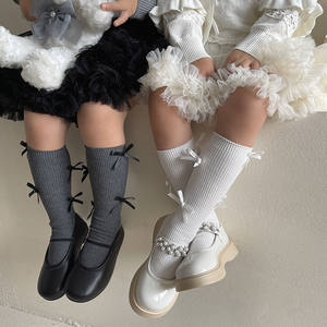 Bale tarzı tatlı uzun kurdela ilmek çocuk prenses çorap Lolita orta tüp çorap JK bebek kız dikey çizgili çorap - Product Image 2