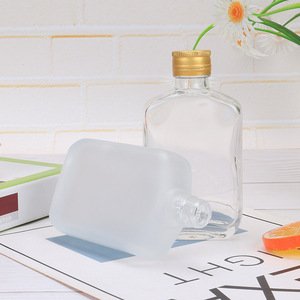 Frosted Super Flint Glass Liquor <strong>Bottle</strong> with Metal Screw Cap Custom 100 ml 200 ml <strong>Mini</strong> Small Gin <strong>Bottle</strong> - Product Image 2