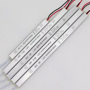 Éclairage de miroir : Panneaux LED 8-12W avec contrôle par driver, 15W IP20, 24 Volts, boîtier plastique, entrée CC, driver LED 150W - Product Image 1