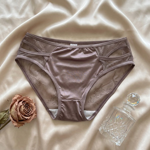 Culottes de bikini en satin de luxe pour femmes, taille mi-haute, ajourées, en maille transparente, confortables, douces et extensibles, sous-vêtements féminins - Product Image 4