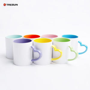 Tasse à café en céramique sublimée de 11oz avec logo personnalisé, photo, poignée en forme de cœur à l'intérieur - Product Image 4