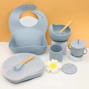 Nuovi arrivi set di stoviglie per bambini in silicone per uso alimentare bpa set di posate per bambini gratis