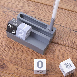 Lịch gỗ để bàn làm thủ công - Product Image 6