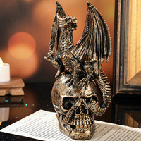 Figurines en résine personnalisées OEM, dragon ailé, statue gothique, finition bronze vintage, polyrésine, décoration gothique pour la maison, ornements de fête
