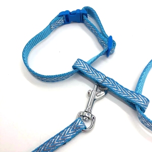 Tali <span class=keywords><strong>Harness</strong></span> kucing XS pola bunga yang indah fitur terpisah dapat disesuaikan untuk hewan peliharaan kecil warna biru ungu untuk anjing juga - Product Image 5