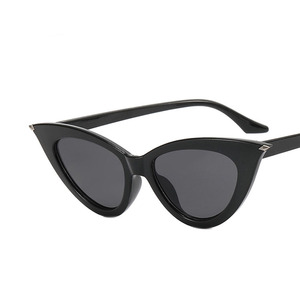 Gafas de Sol Cat-Eye con Personalidad, Nuevas de 2022, Estilo Europeo-Americano, Montura Pequeñ<span class=keywords><strong>a</strong></span>, Protección UV400, Montura Completa, para Mujer, <span class=keywords><strong>Instagram</strong></span> - Product Image 4