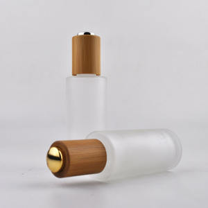 Flacons compte-gouttes en verre à épaulement plat à bouton-poussoir <span class=keywords><strong>de</strong></span> 15ml 30ml 50ml 100ml pour huile essentielle, sérum et huile capillaire pour cosmétiques - Product Image 1