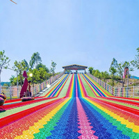 Parc d'attractions commercial extérieur, nouveau terrain de jeux familial, toboggan arc-en-ciel en plastique écologique pour enfants