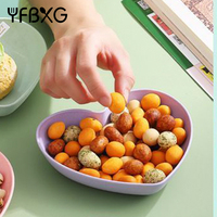 YFBXG Assiette à collation en paille de blé en forme de cœur, sans BPA, réutilisable, pour fruits, salades, bonbons, 4 couleurs, vaisselle de fête
