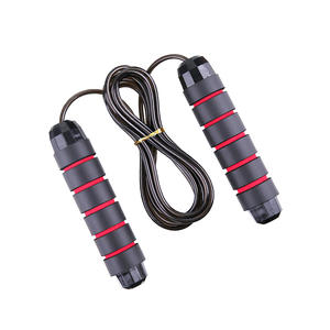 <span class=keywords><strong>Corde</strong></span> à <span class=keywords><strong>sauter</strong></span> unisexe Get-Fit de haute qualité avec logo personnalisé en mousse PVC et fil d'acier, capacité de charge de 1 kg, 2,8 m, pour la maison, la salle de sport ou un usage commercial - Product Image 1