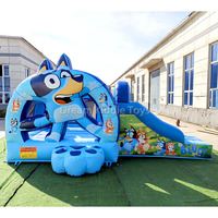 Parc de trampoline gonflable pour enfants avec jeu d'obstacles, château gonflable combiné pour des aventures amusantes