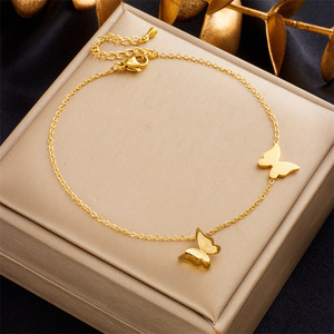 Bracelet de cheville en acier inoxydable plaqué or, étanche et inaltérable, avec pendentifs perle, papillon et cœur, pour femme, vente en gros - Product Image 4