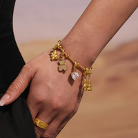 Bracelet à breloques ours personnalisé plaqué or 18 carats chaîne perlée en acier inoxydable CZ pour femmes bijoux animaux mignons réglables